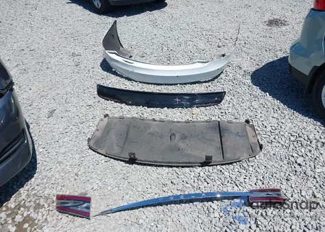 2016 Tesla Model S from USA, damaged, VIN 5YJSA1E29GF160332